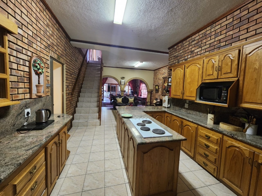 Commercial Property for Sale in Cashan North West